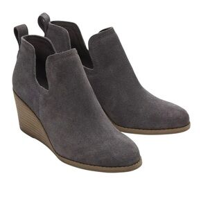 Toms Kallie Charcoal Wedge Booties - Size 7W